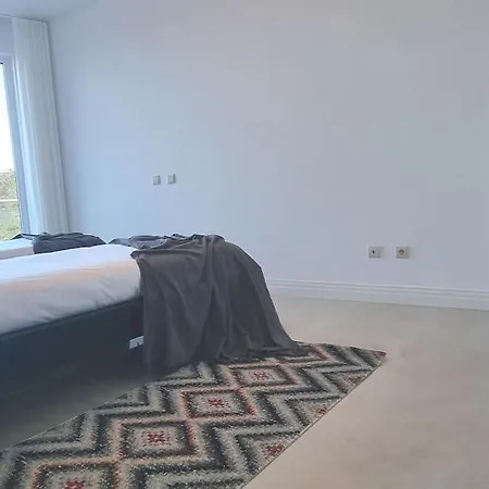 Вилла Oceanview Эрисейра